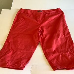 Josephine Chaus women’s short color orange red size 22w